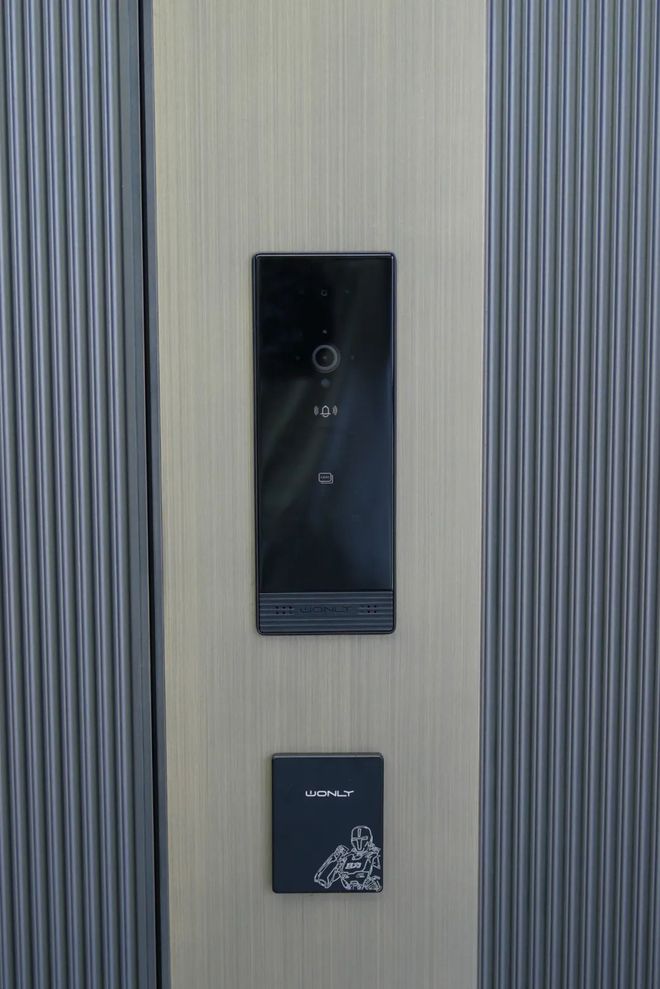 +全屋智能联动 王力机器人防盗门X60Pro重新定义门行业标杆AG真人百家家乐平台测评｜航天级遥感解锁+智动开门+智能防夹(图8)